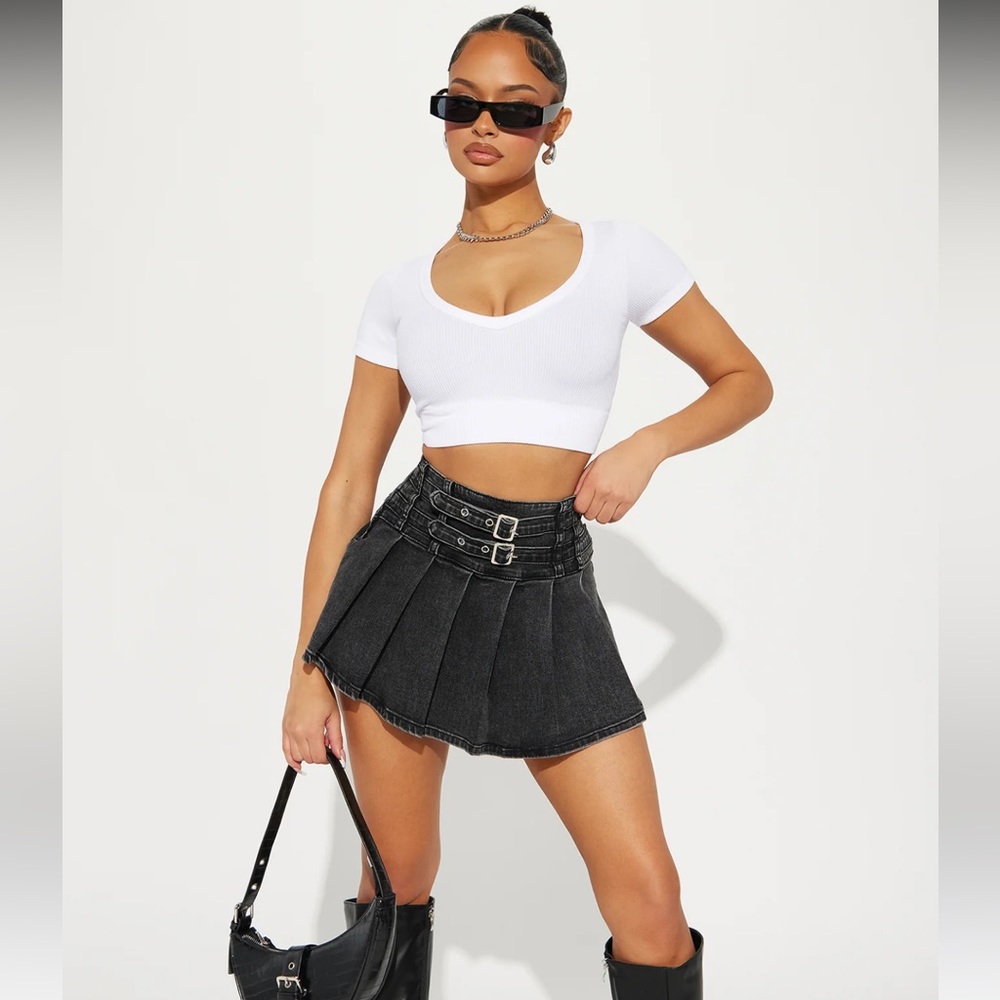 Stacey pleated denim mini skirt - black wash